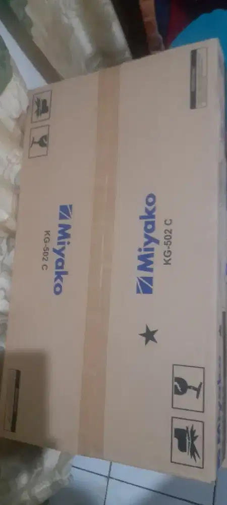 Kompor 2 tungku merk miyako