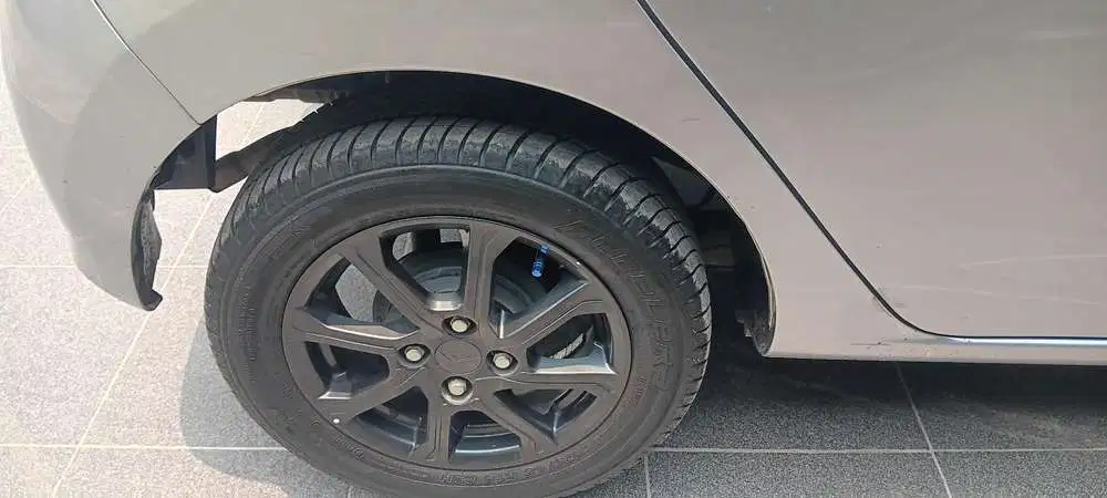 Daihatsu Ayla 2021 Bensin