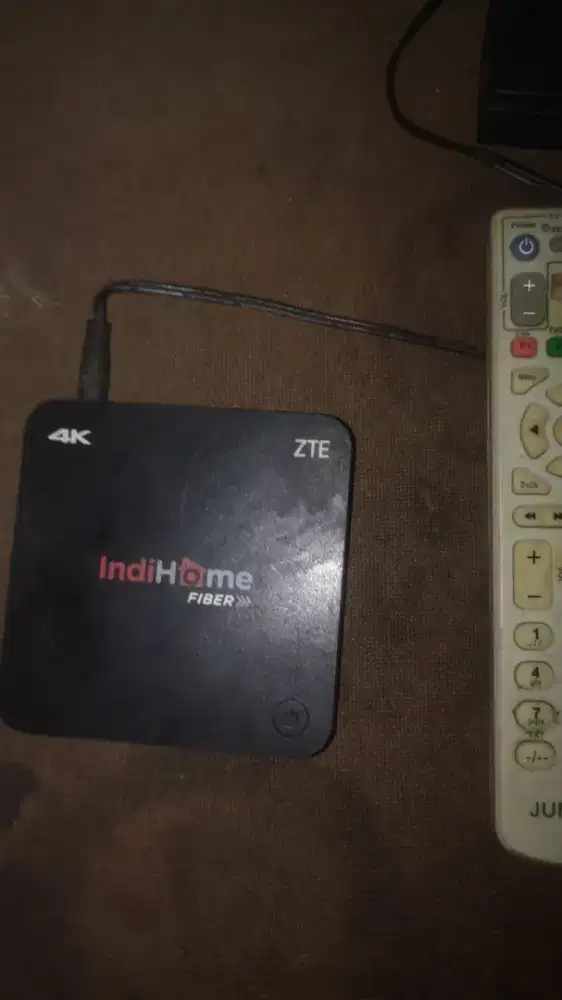 SET TOP BOX ANDROID ZTE ZVX10 B860H JAKSEL