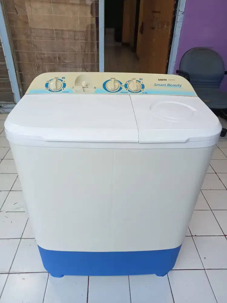 Mesin cuci SANYO normal bersih Depok 2 timur