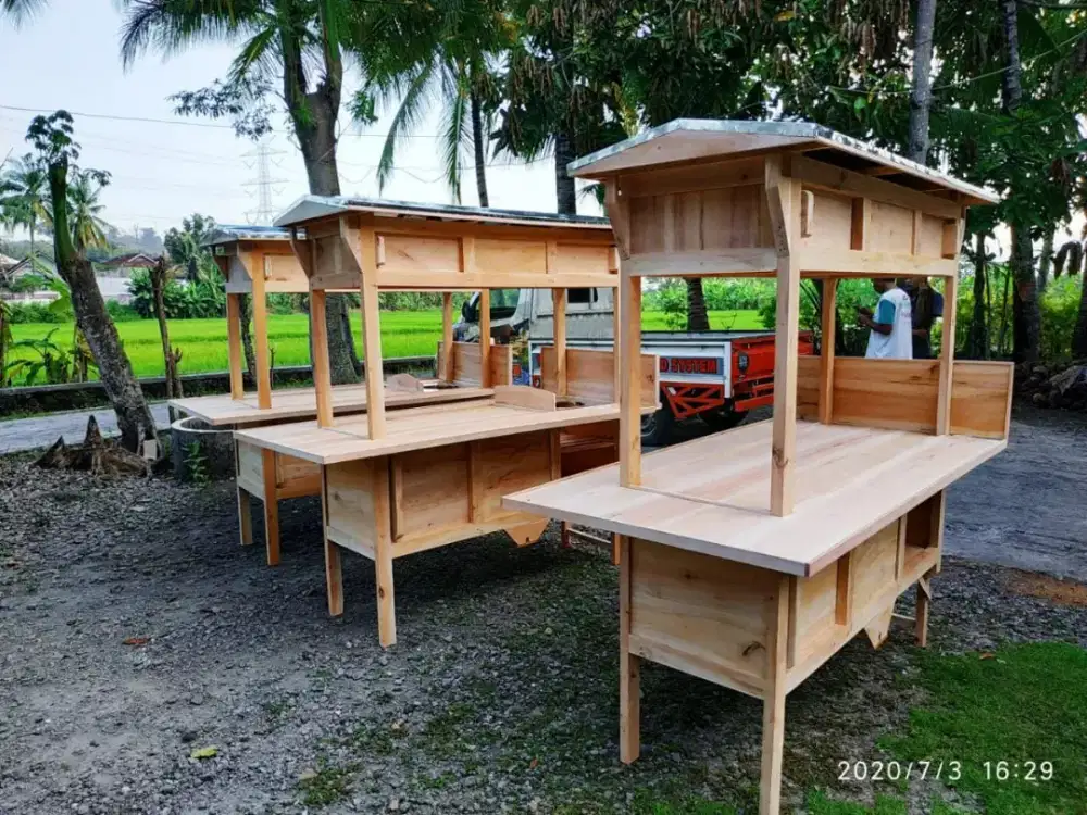 PUSAT GEROBAK ANGKRINGAN, PECEL LELE, DIMSUM, SOTO, MARTABAK, CILOK