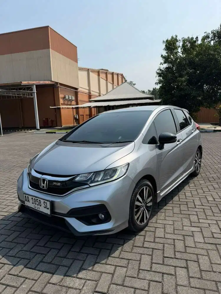 Honda Jazz 2018 matic turun harga