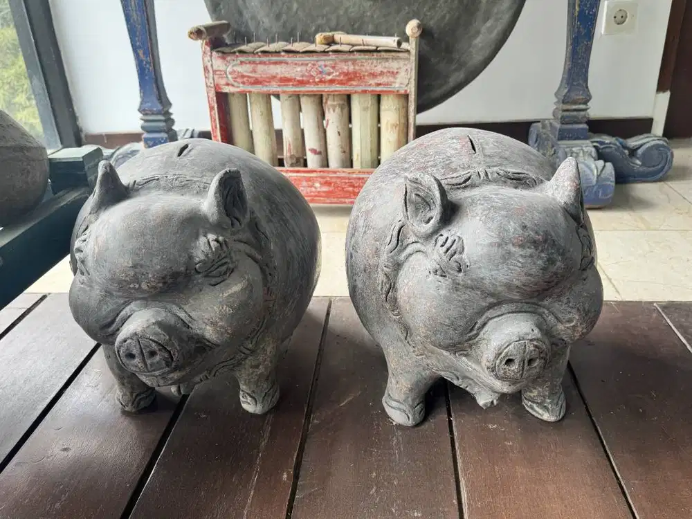 Set Gamelan + 4 Patung Babi Batu, Dijual Set atau Satuan