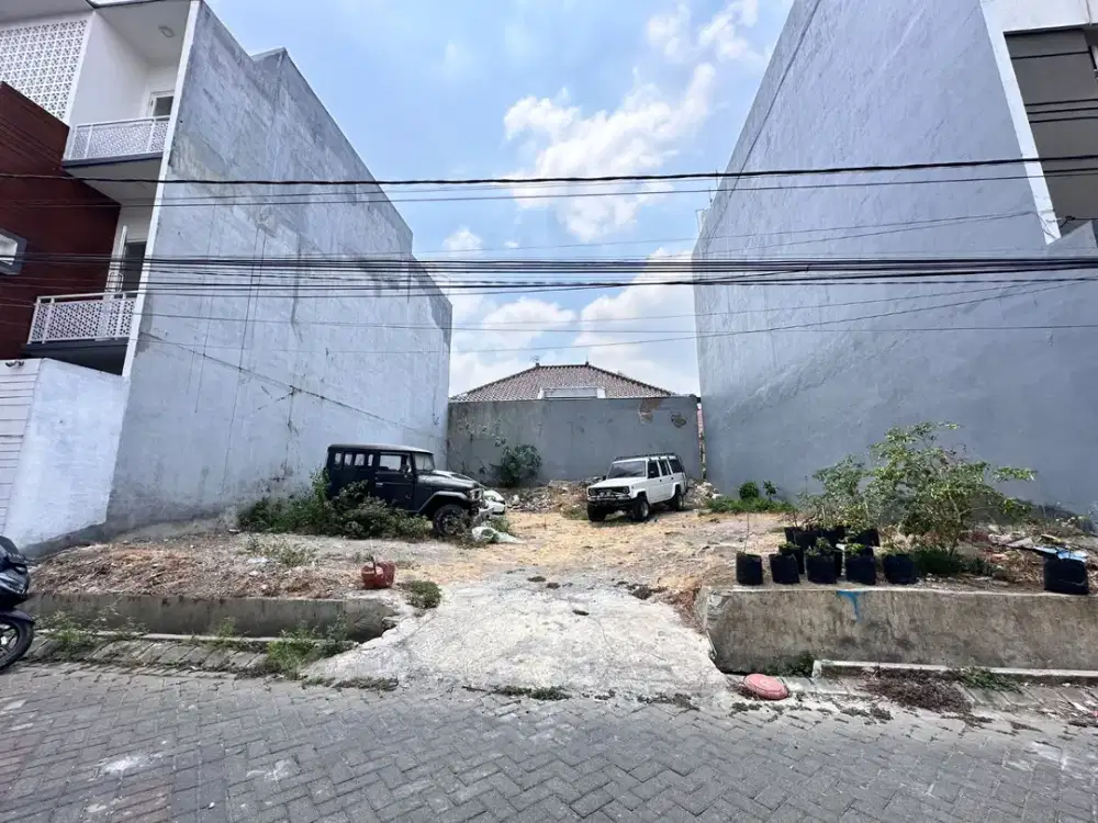 Tanah Sigura gura Sunan Muria Dekat Kampus UB