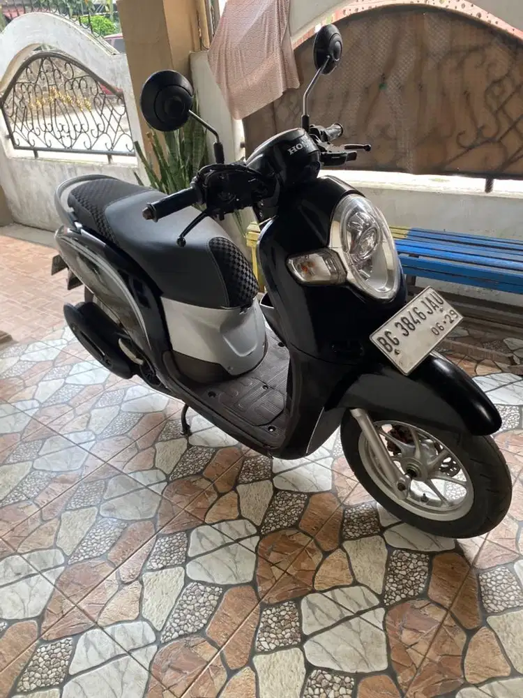 Honda Scoopy 2019
