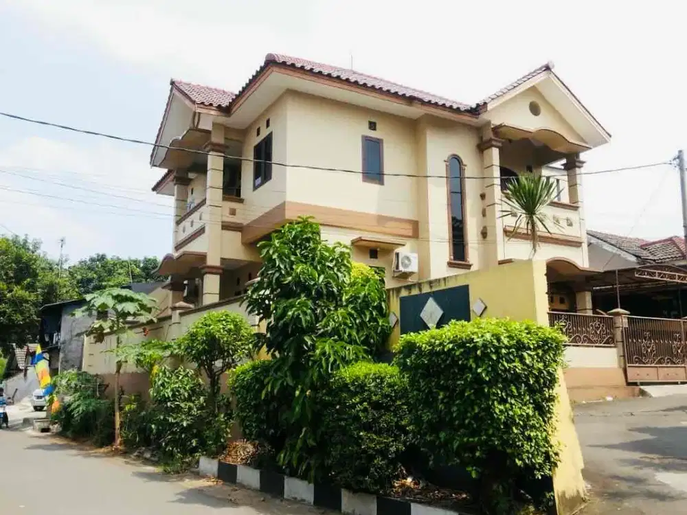Jual Rumah Jatibening Satu Pondok Gede Bekasi LT 200 Meter