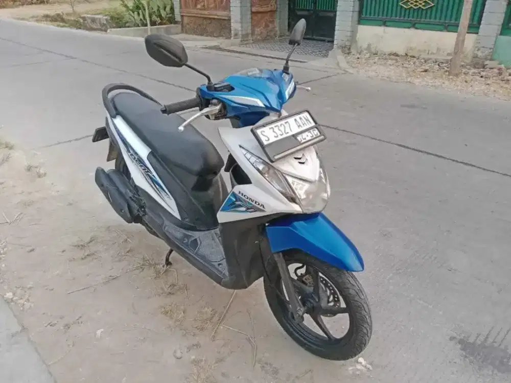 Honda beat 2015 mulus ori siap pakai