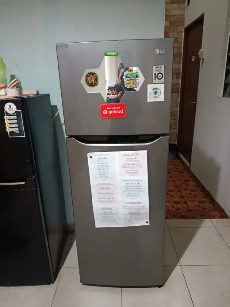 Kulkas 2 Pintu LG Inverter