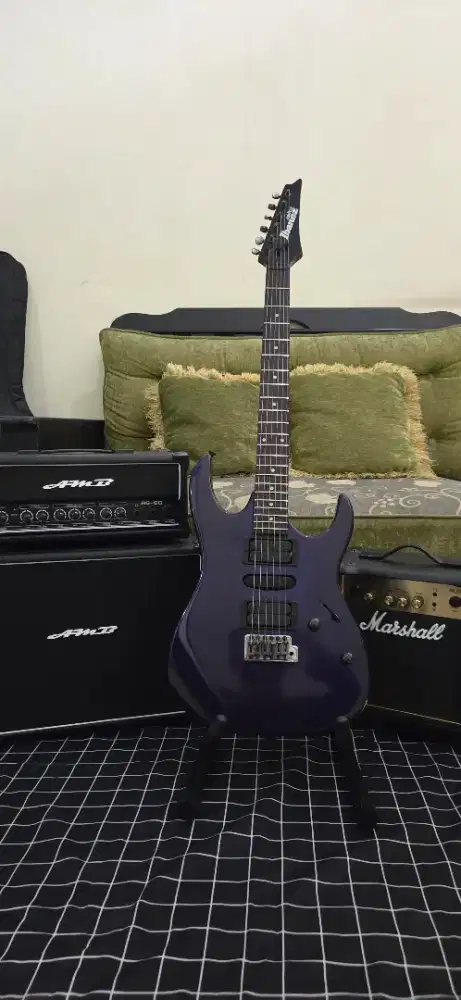 DIJUAL IBANEZ GIO GRX70 ORIGINAL – VINTAGE LOOK, SMOOTH NECK!