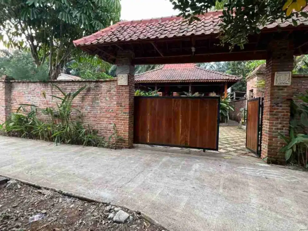 Rumah moderen Joglo dibogor dekat telaga kahuripan