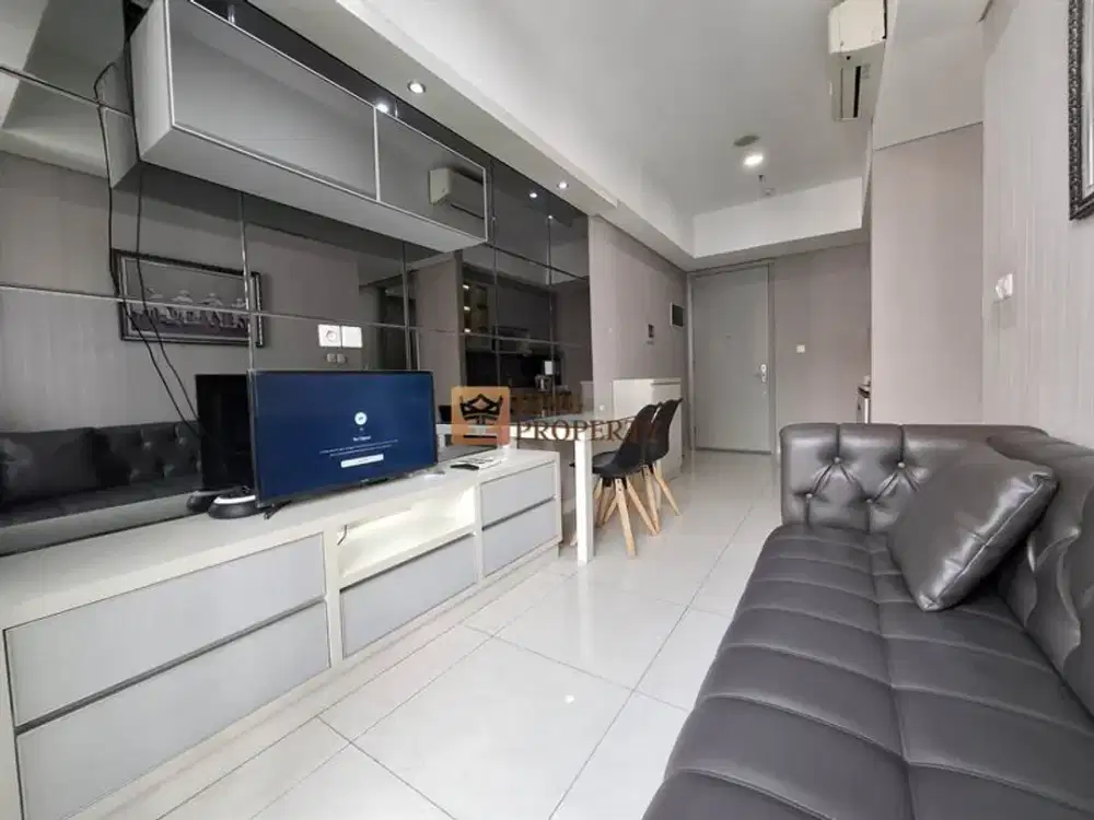 Hunian Nyaman! DiSewakan 3 Bedroom Apartemen Taman Anggrek Residences Tanjung Duren Selatan Modern Interior Fasilitas Lengkap