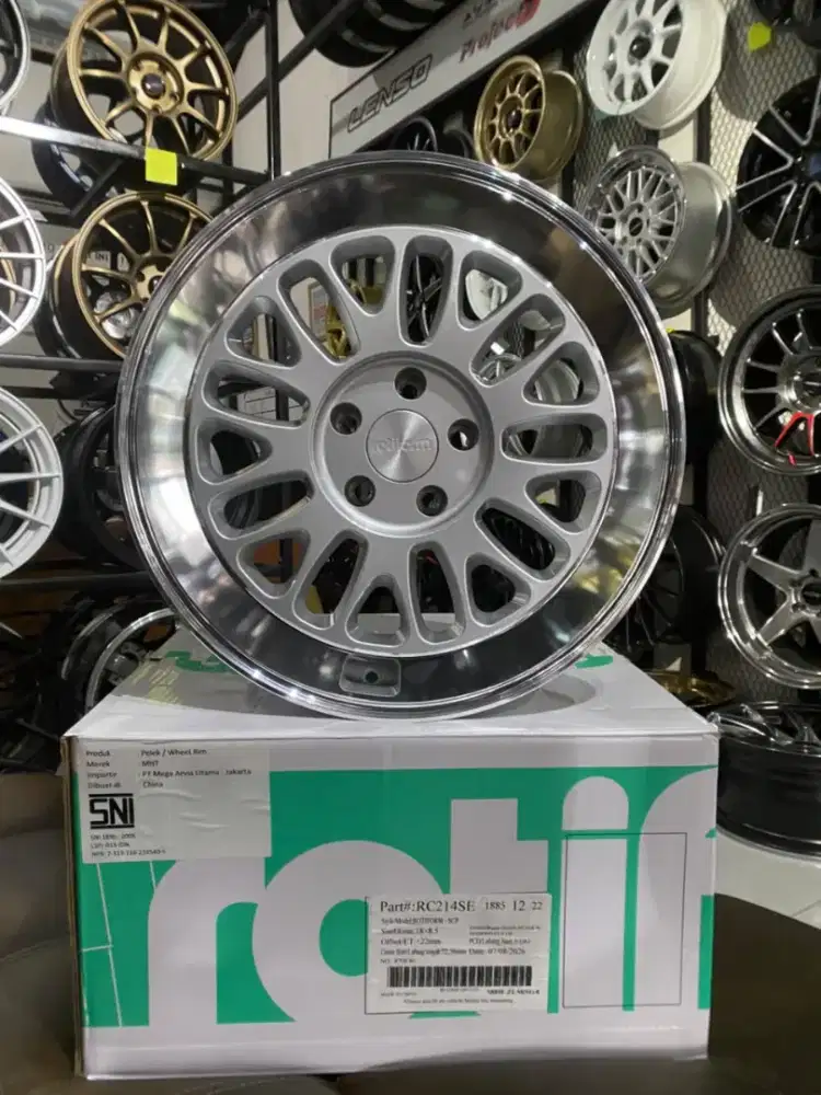 Velg rotiform RCP r18 5x114 lbr8,5 et22 zenix reborn