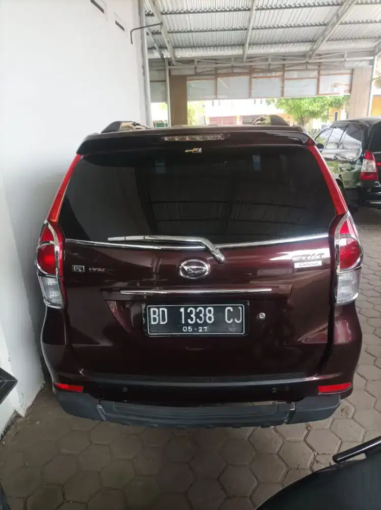 Daihatsu xenia R deluxe 2014