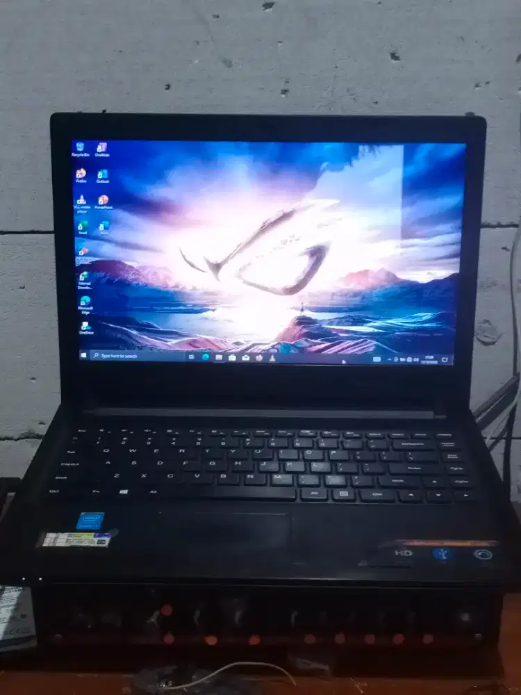 Lenovo slim ideapad core i3 gen 5