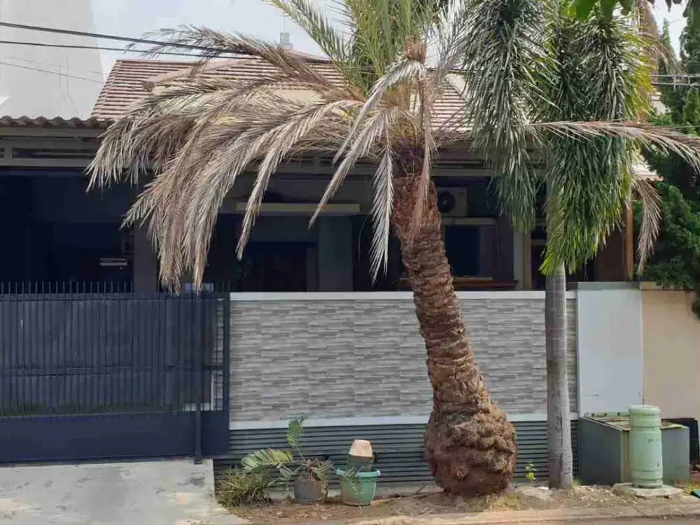 Di Jual Rumah di Cluster Aralia Harapan Indah