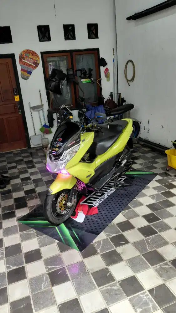 Fore sale pcx cbu gen1 tahun 2009