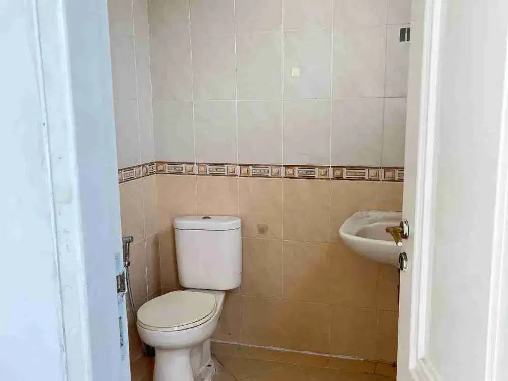 Dijual Rumah Gading Grande Bagus 3 lantai Kelapa Gading Jakarta Utara