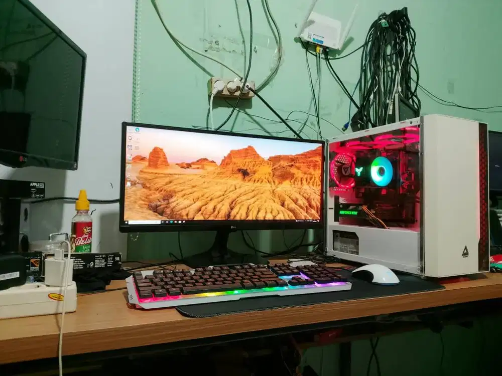 1 set PC Ryzen 5 + RTX 3050 8gb ram 16gb ddr4 + Layar 25