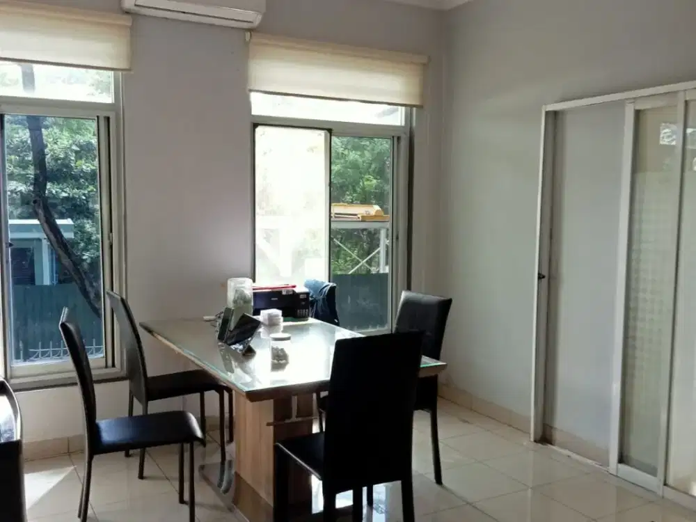 DIJUAL RUMAH AKASIA GOLF