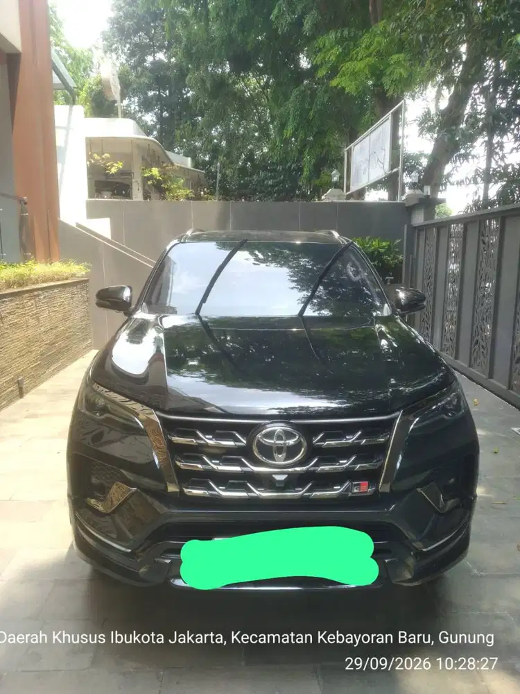 TOYOTA FORTUNER 2.8 GR SPORT  4x2 2023