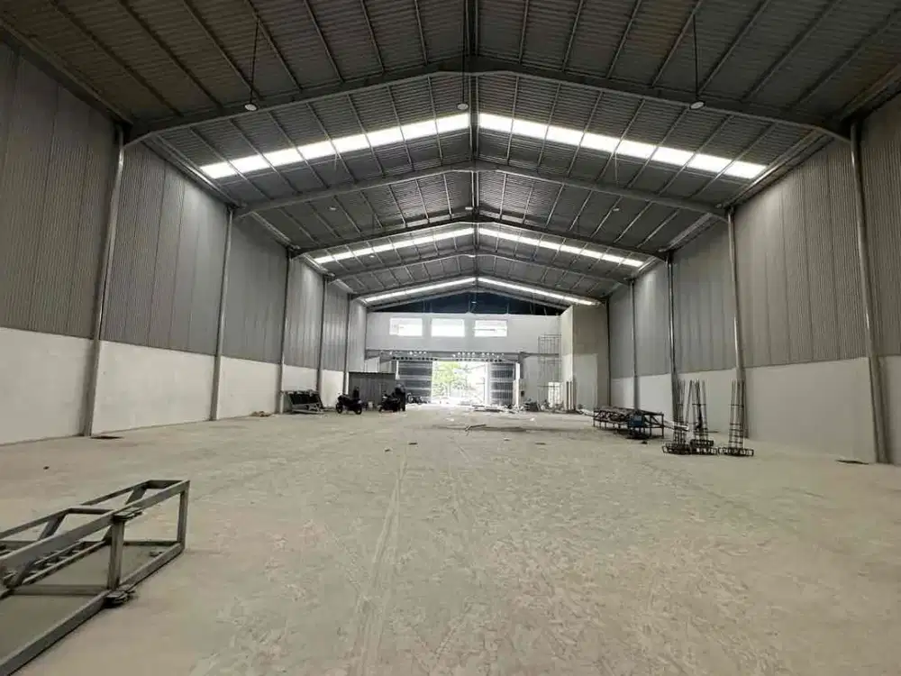 Gudang Baru Delta Silicon Lippo Cikarang LT 1.580 Meter