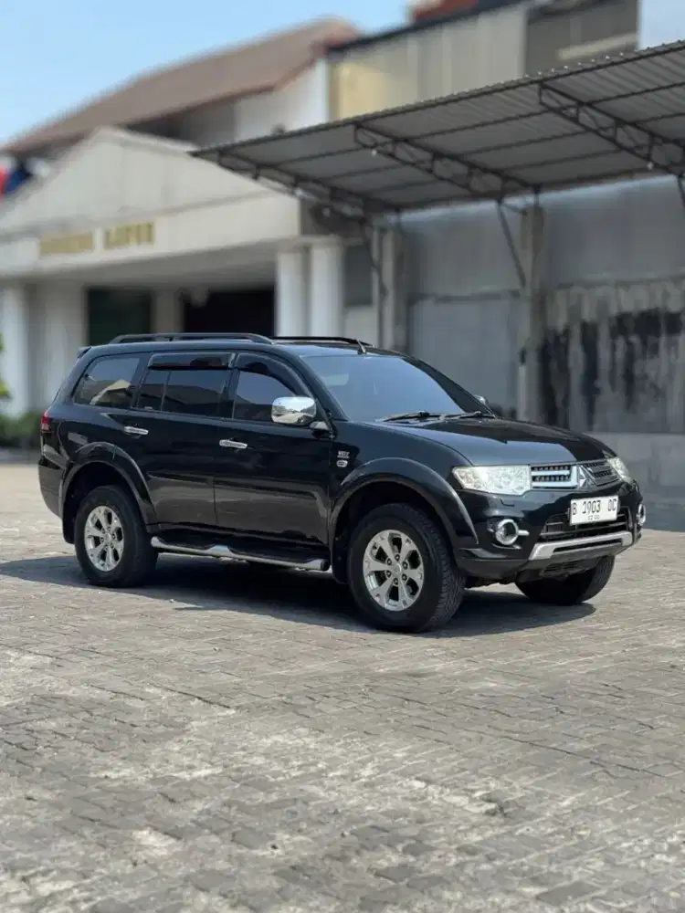 MITSUBISHI PAJERO SPORT DAKAR 2.4 4X4 VGT 2015