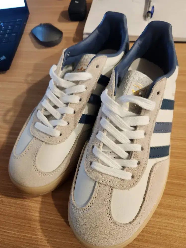 Adidas Gazelle Indoor UK 10.5 – Baru Dipakai 1x