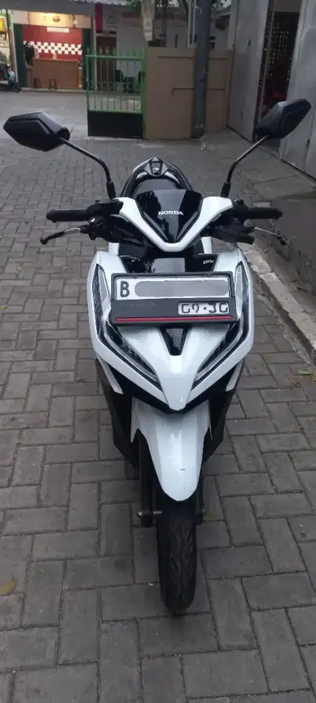 Honda Vario 125 ISS CBS th 2020 LOW KM