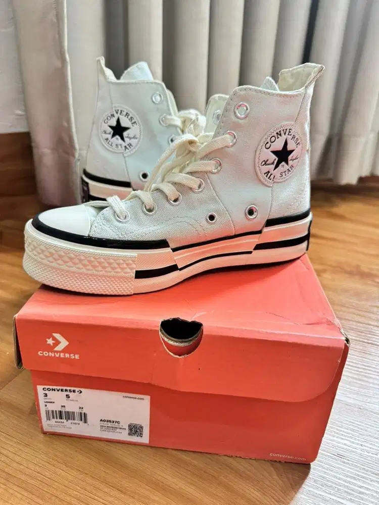 Preloved Sepatu Converse unisex size 35
