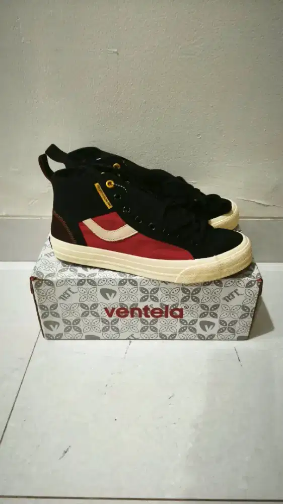 Ventela x Nevertoolavish x Yang Ayam Sang Sekerta Lohita High BARU