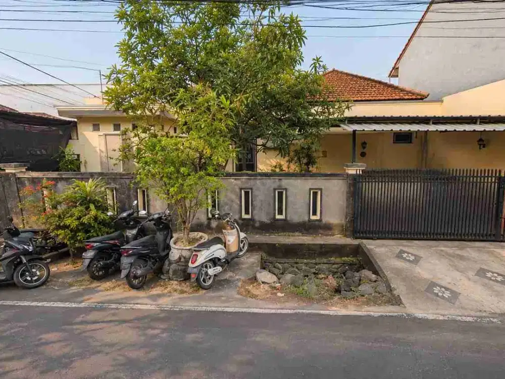 Rumah Komersial Jl Raya Semat Canggu
