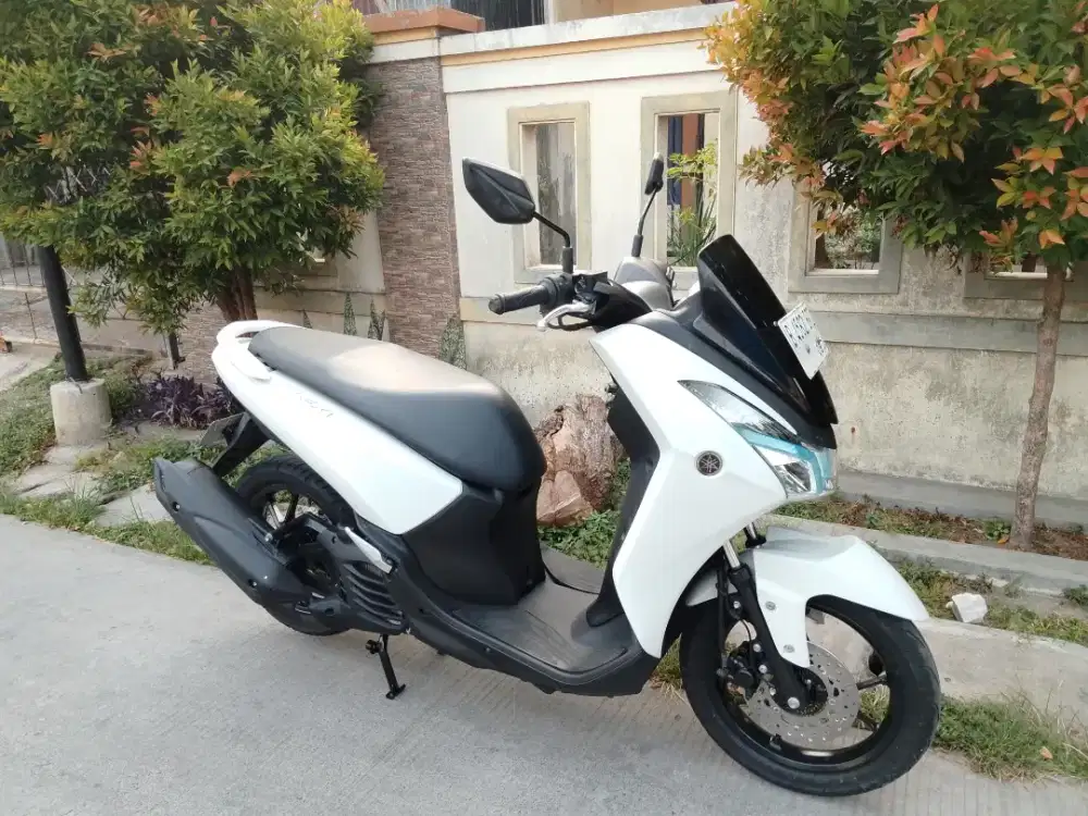 Yamaha : Lexi 125 (Blue Coore) Th 2018 Bln 08-2027 B-Dki Mls Gres Ors