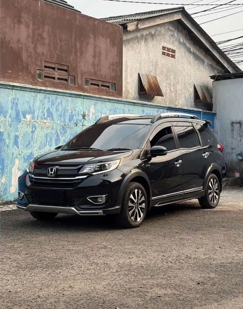 Promo TDP 9 Juta BRV Prestige AT 2019 Hitam