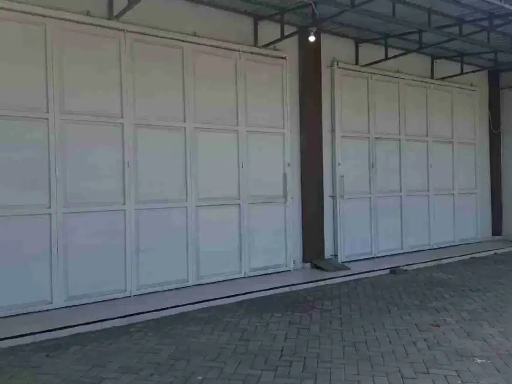 RUKO LUAS 200 Mt STRATEGIS JL PARANGTRITIS YOGYAKARTA