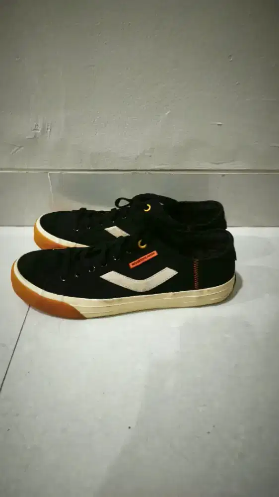 Ventela x Nevertoolavish Hard13 Noir Low NEW