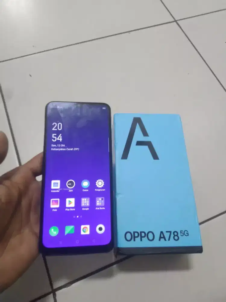 Ponsel Oppo A78 5G