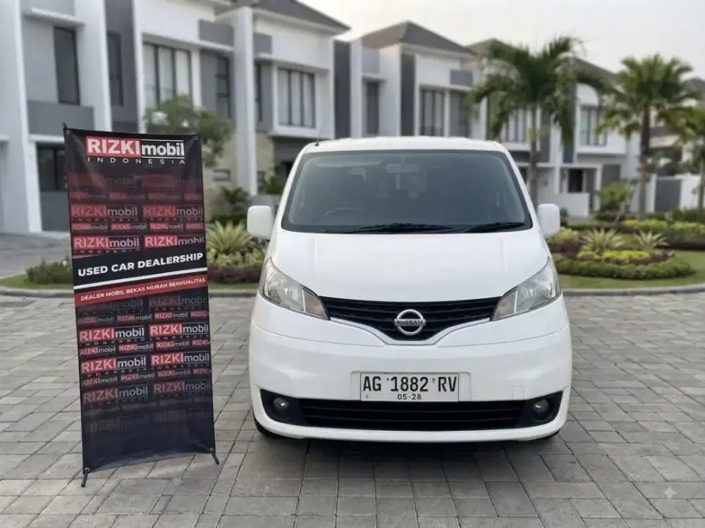 NISSAN EVALIA MT 2012