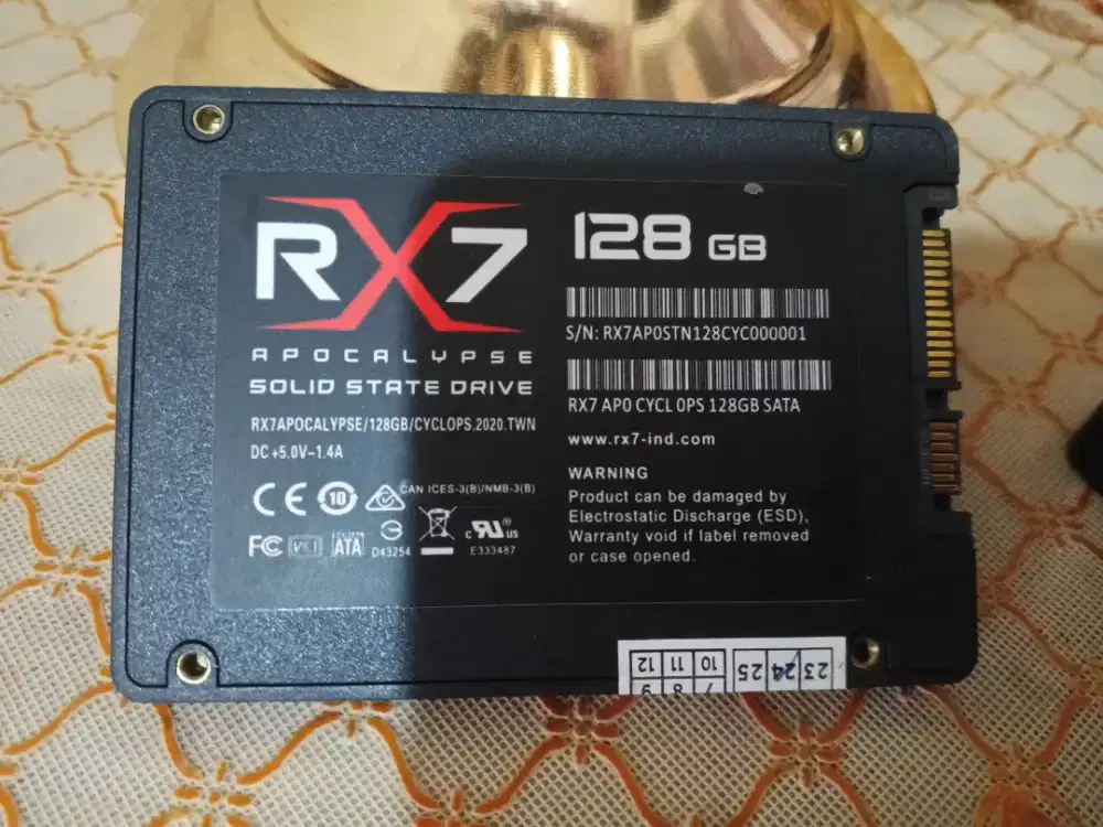 Ssd merk rx7 128gb