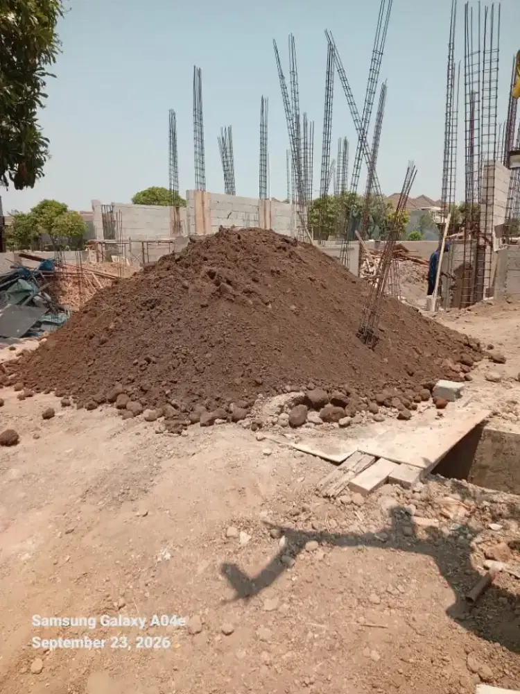 Sirtu Urug / Tanah Taman / Tanah Subur
8-9 Kubik