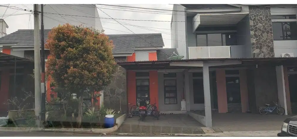 Dijual Rumah dalam Cluster