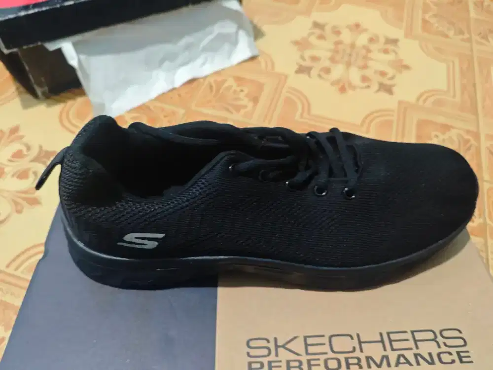 Skechers Performance item ori