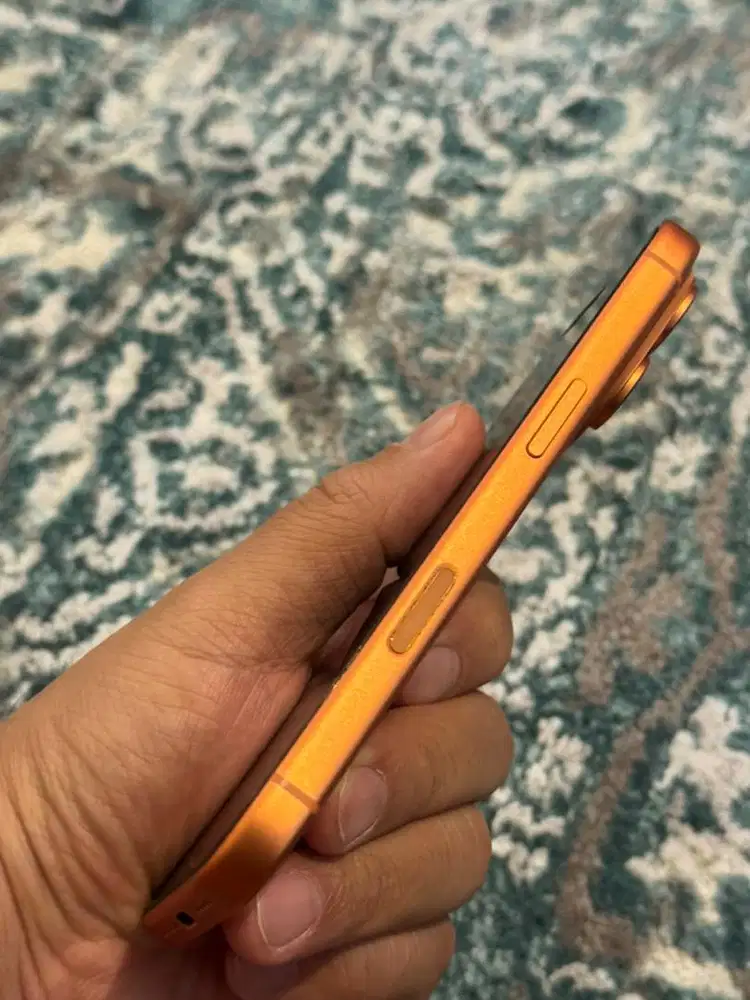 DIJUAL IPHONE 17 PRO 256GB – ORANGE