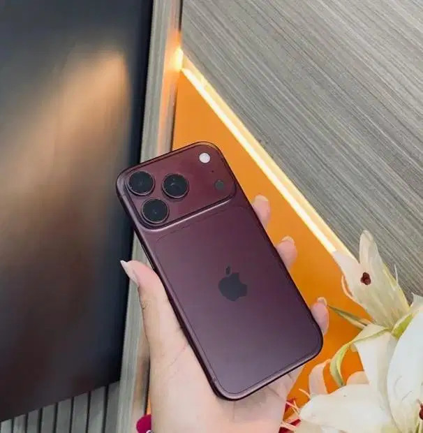 Iphone 18 pro 256 gb burgundy new