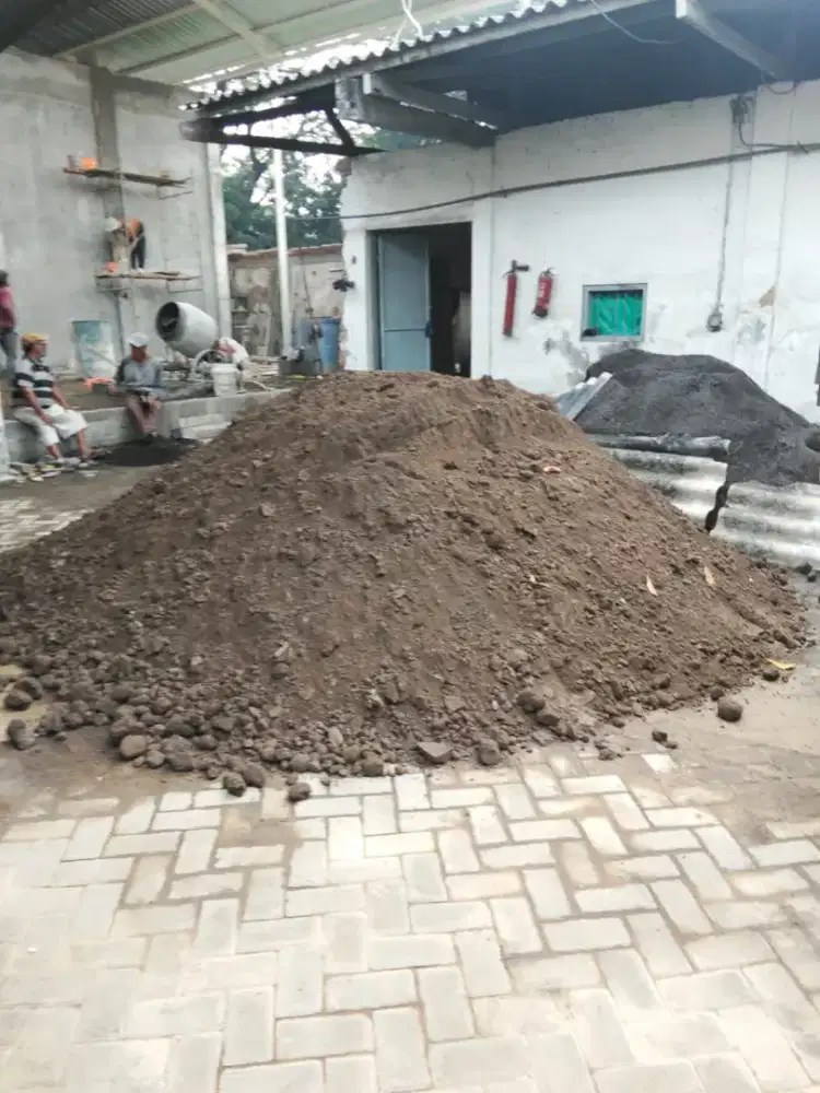 Sirtu Urug / Tanah Taman / Tanah Subur
8-9 Kubik