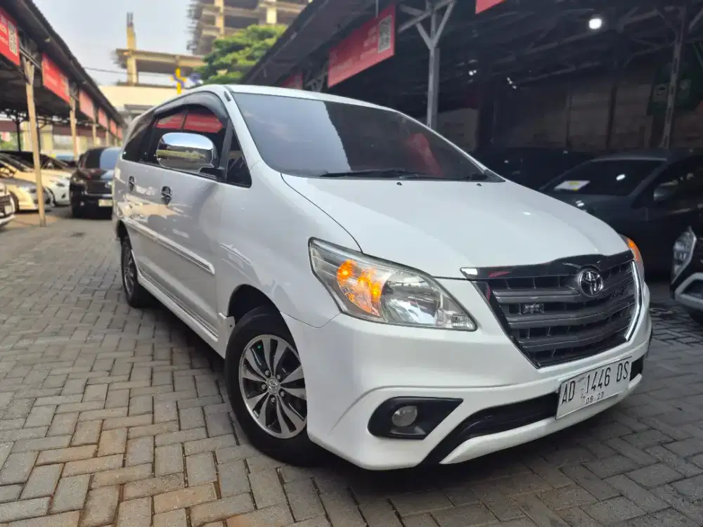 Kijang Innova G AT Luxury Captain seat Diesel solar 2.5 tk fortuner