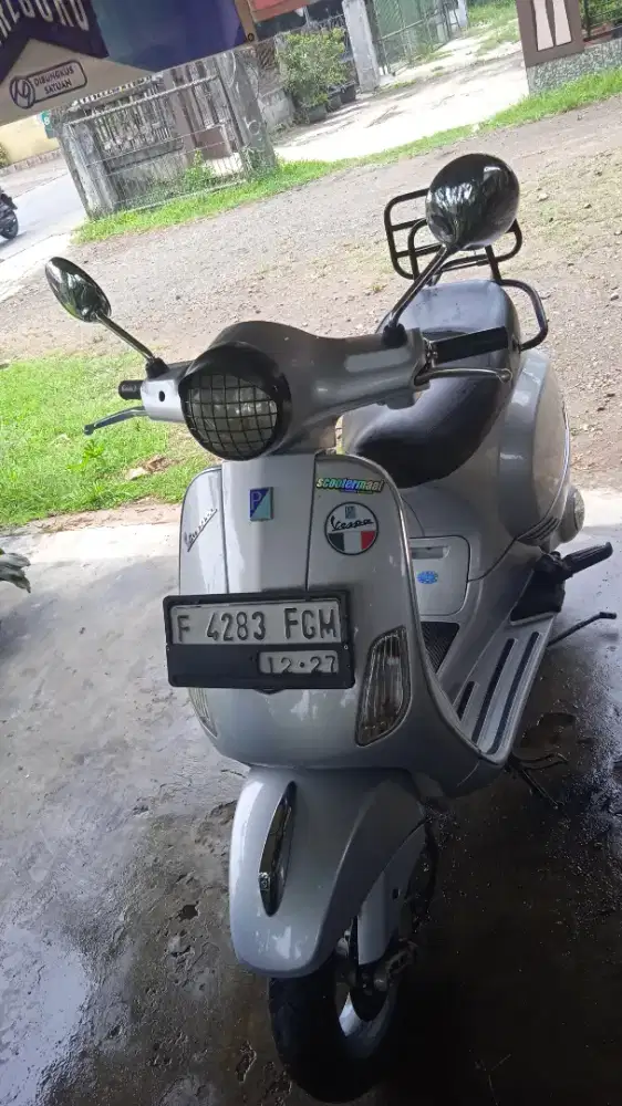 Vesmet piagio LX 150 2012