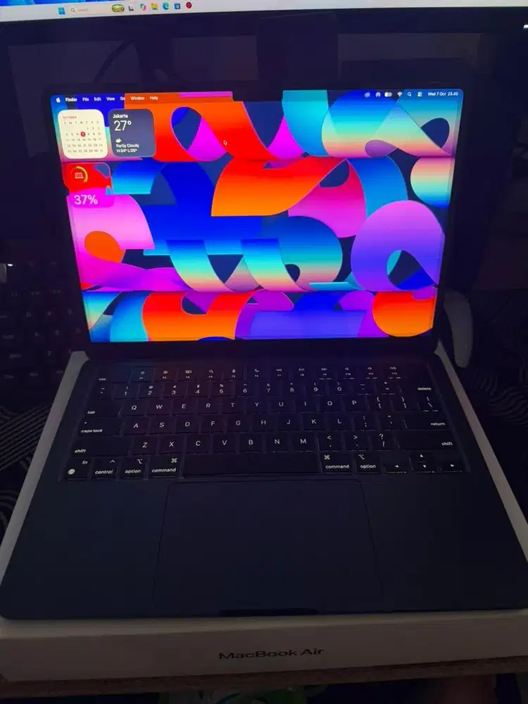 Jual Laptop MacBook Air M2 8/256 GB Ibox
