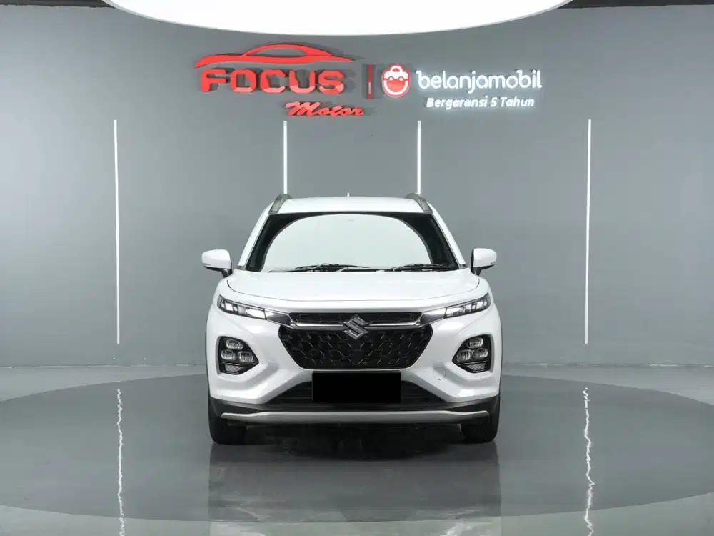Suzuki Fronx 1.5 GL AT Putih Metalik NIK 2025 Gress Like New Garansi