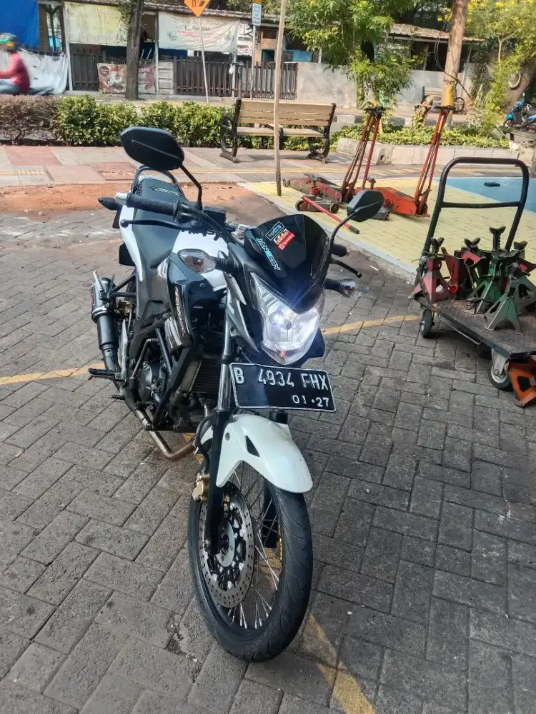 Cb 150r old jual cepat