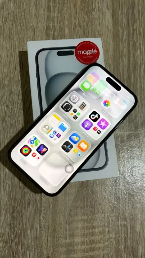 Iphone 15 baru sebulan